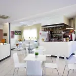 Hotel Fantasy 3*