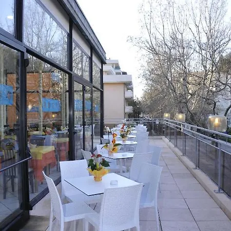 酒店 梦幻酒店 3*